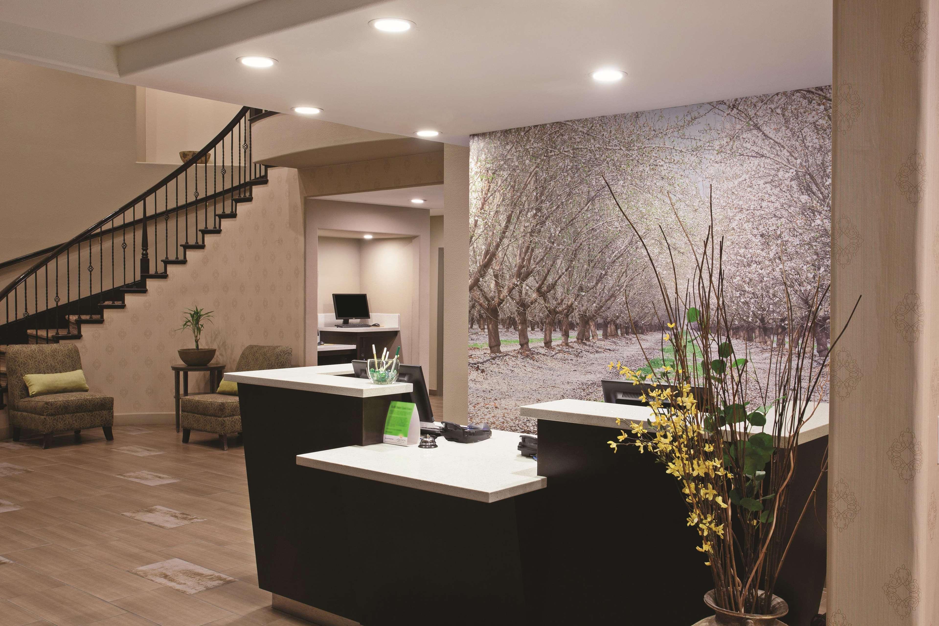 La Quinta By Wyndham Los Banos Exterior photo